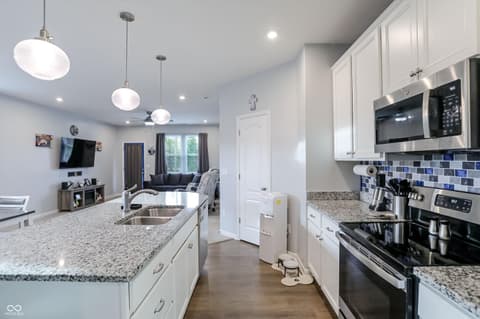 Photo of 10311 Gateway Drive, Indianapolis, IN
