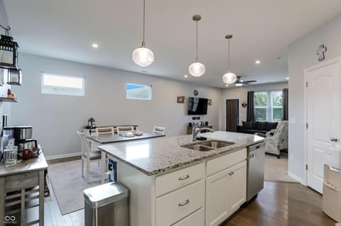 Photo of 10311 Gateway Drive, Indianapolis, IN