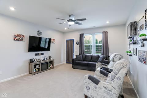 Photo of 10311 Gateway Drive, Indianapolis, IN