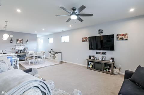 Photo of 10311 Gateway Drive, Indianapolis, IN