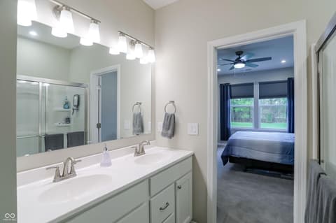 Photo of 10311 Gateway Drive, Indianapolis, IN