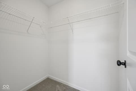 Walk In Closets — 5807 CR W 750 N, McCordsville, IN
