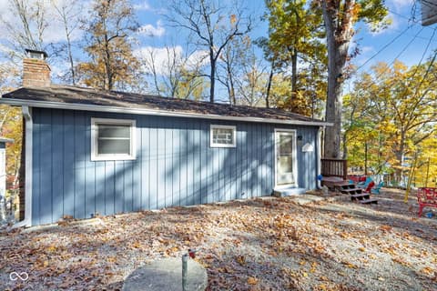 Out Buildings — 7200 Grouper Drive, Nineveh, IN
