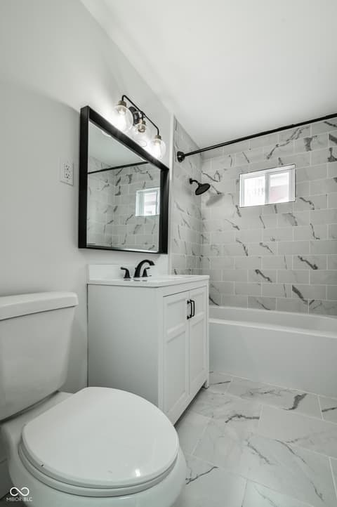 Photo of 4213 Kingsley Drive, Indianapolis, IN