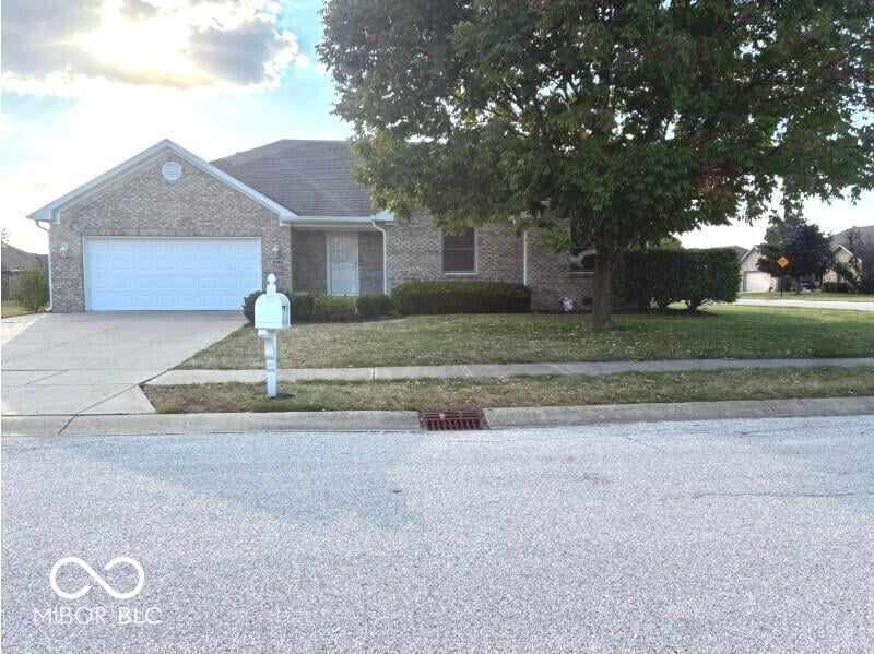 Photo of 1804 Pine Cone Drive, Brownsburg, IN