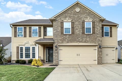 4548 W Woodtrail Court