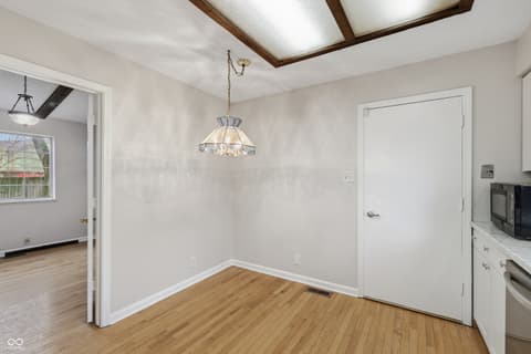 Dining room at 3303 Acacia Drive, Indianapolis, IN