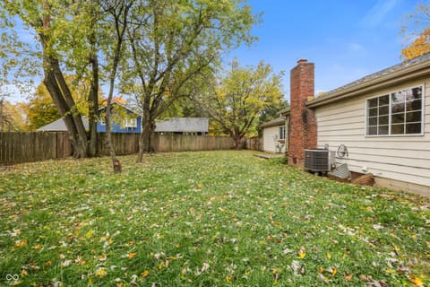 Yard at 3303 Acacia Drive, Indianapolis, IN
