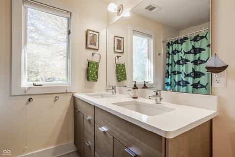 Photo of 8045 Broadway Street, Indianapolis, IN