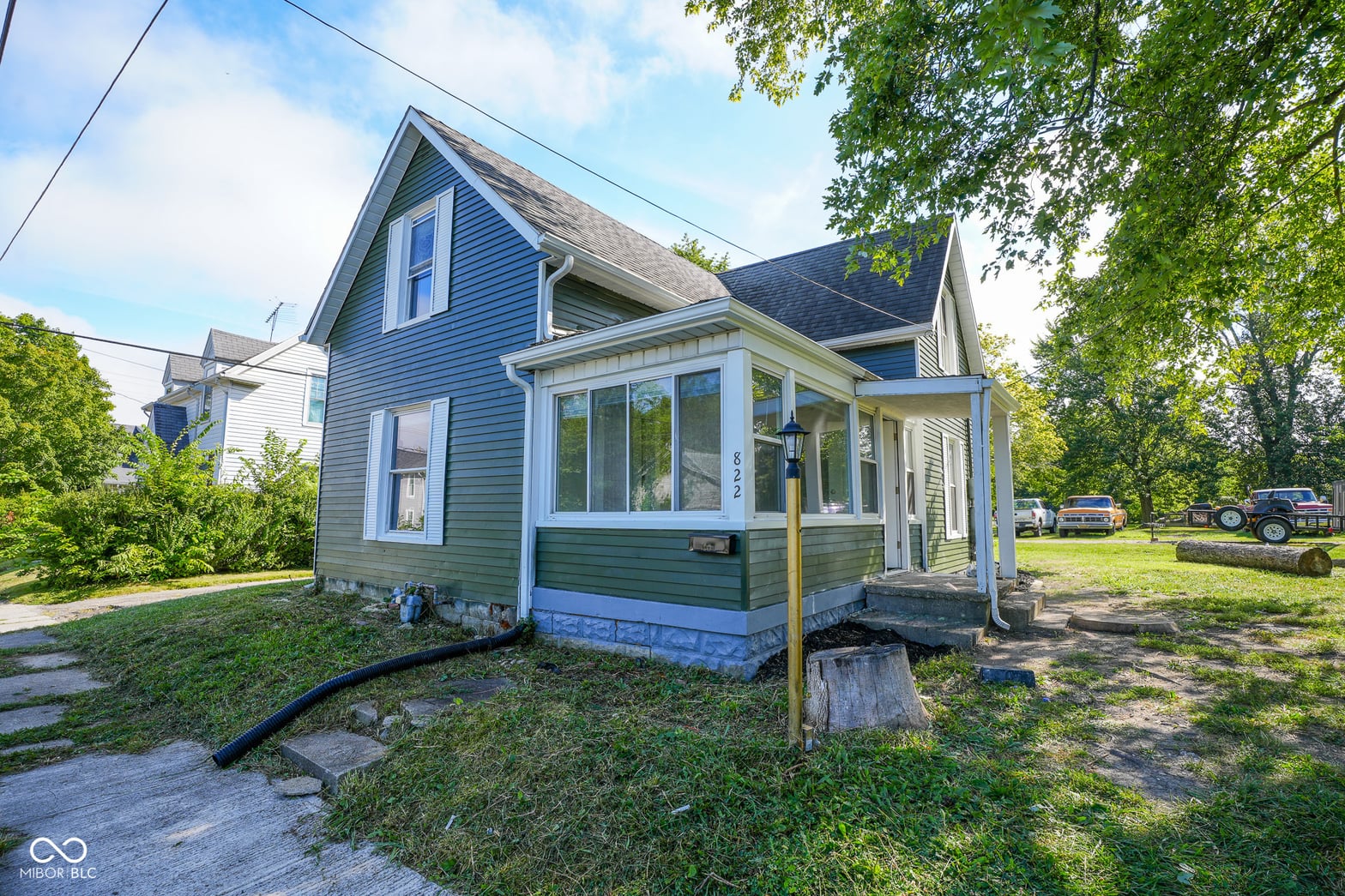 Side exterior at 822 S 15th Street, New Castle, IN