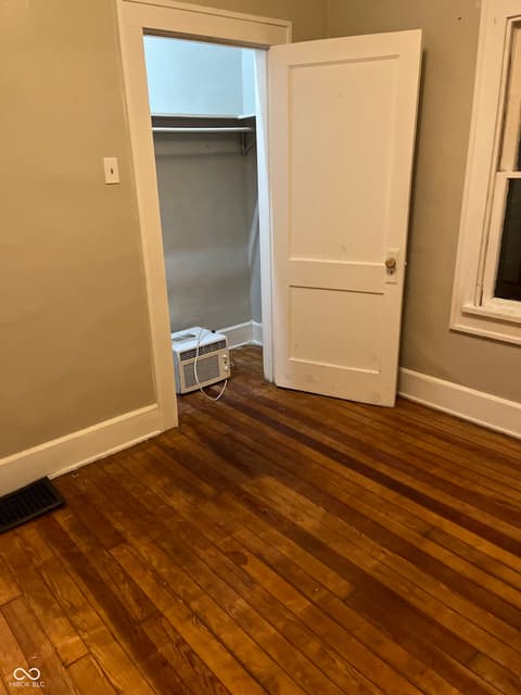 Photo of 524 N Bradley Avenue, Indianapolis, IN