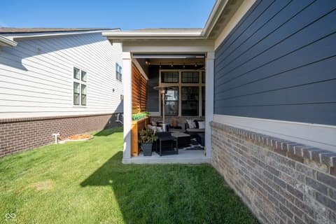 Photo of 1265 Stonehaven Drive, Westfield, IN
