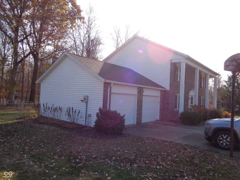 Photo of 29 S Meadow Lane, Rockville, IN