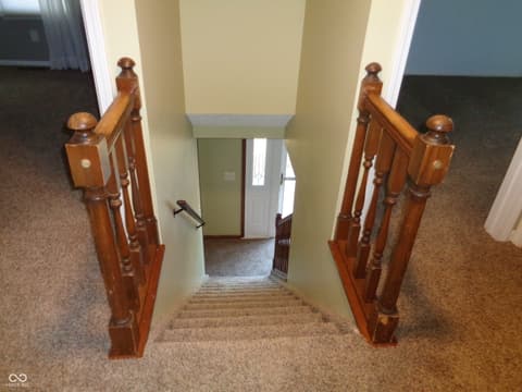 Stairs — 29 S Meadow Lane, Rockville, IN