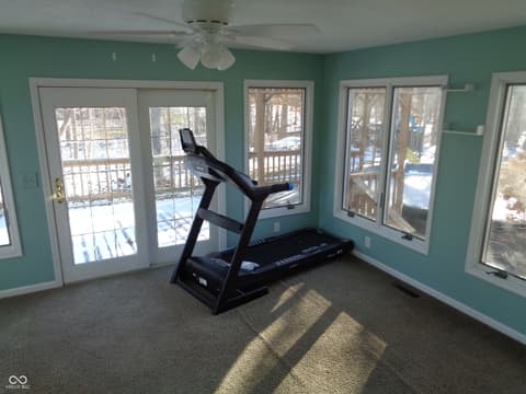 Bonus room at 29 S Meadow Lane, Rockville, IN