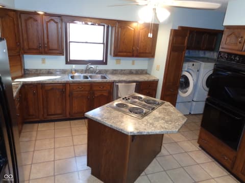 Kitchen at 29 S Meadow Lane, Rockville, IN