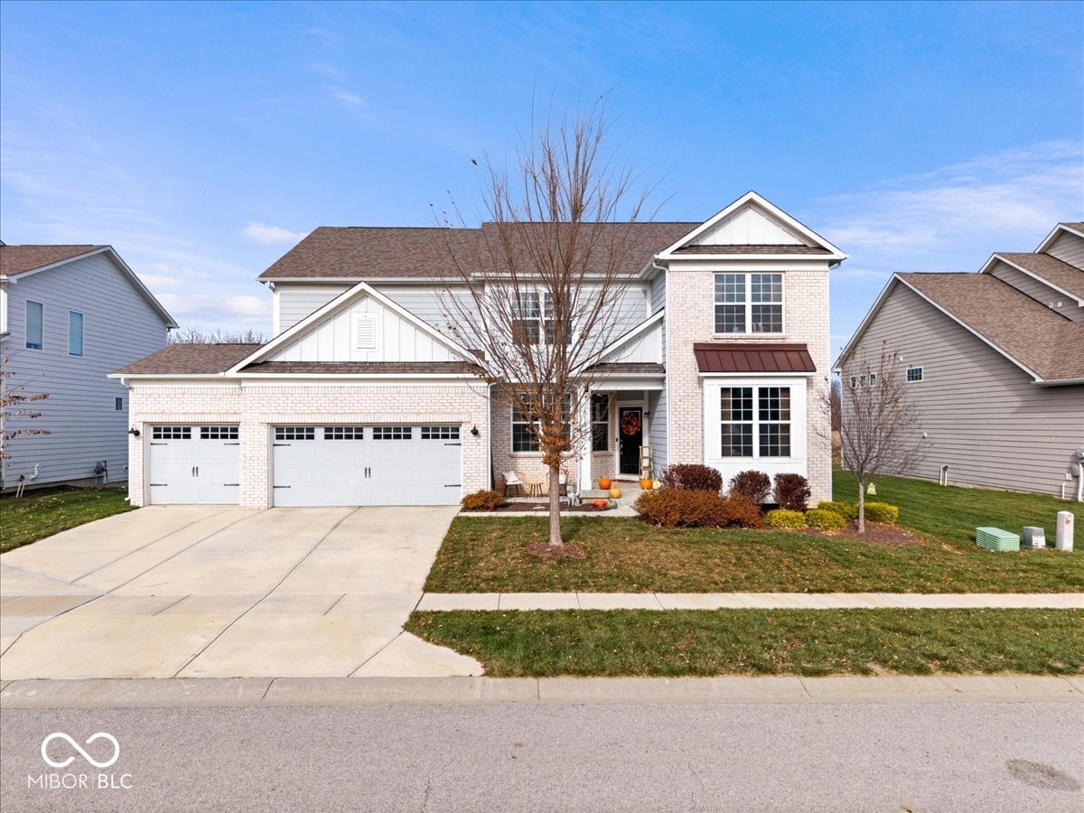 Photo of 6114 Hardwick Drive, Whitestown, IN