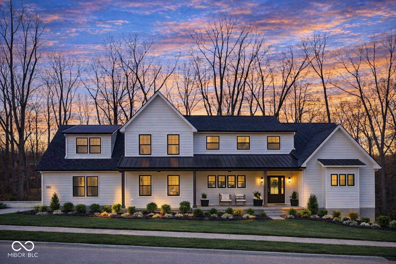 Front exterior at 5166 Oak Ridge Trail, Columbus, IN