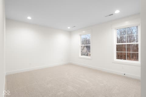 Photo of 5166 Oak Ridge Trail, Columbus, IN
