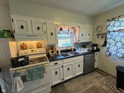Kitchen at 2324 E 200 N, Rushville, IN