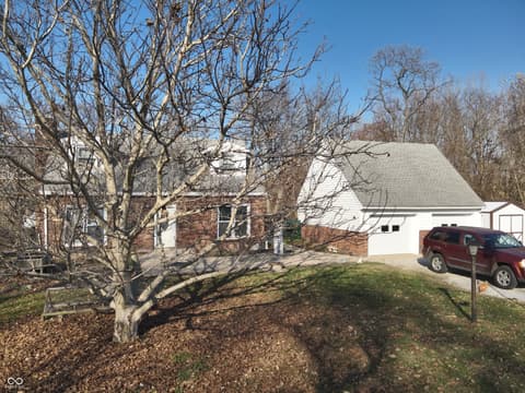 Side exterior at 2324 E 200 N, Rushville, IN
