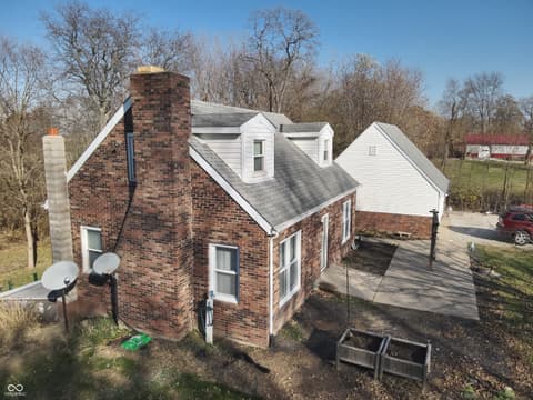 Side exterior at 2324 E 200 N, Rushville, IN