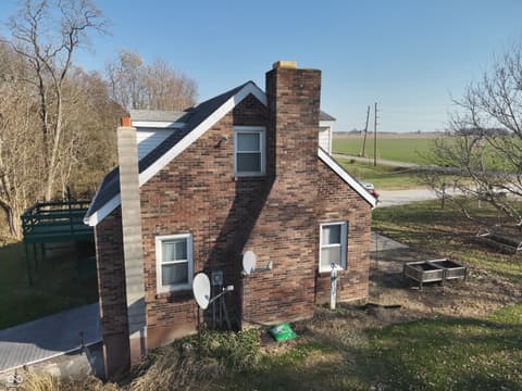 Side exterior at 2324 E 200 N, Rushville, IN