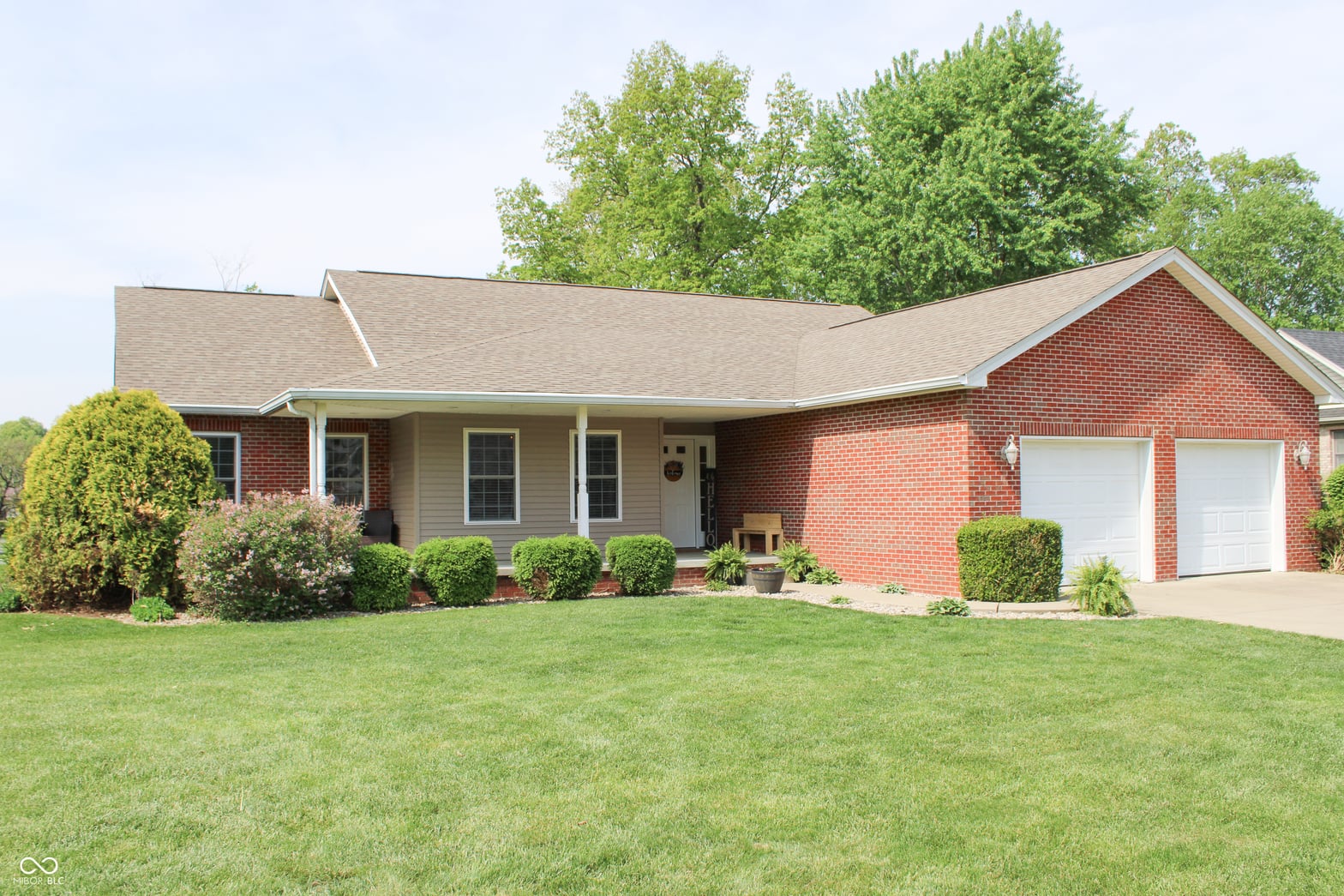 Photo of 1675 Twin Oaks Drive, North Vernon, IN