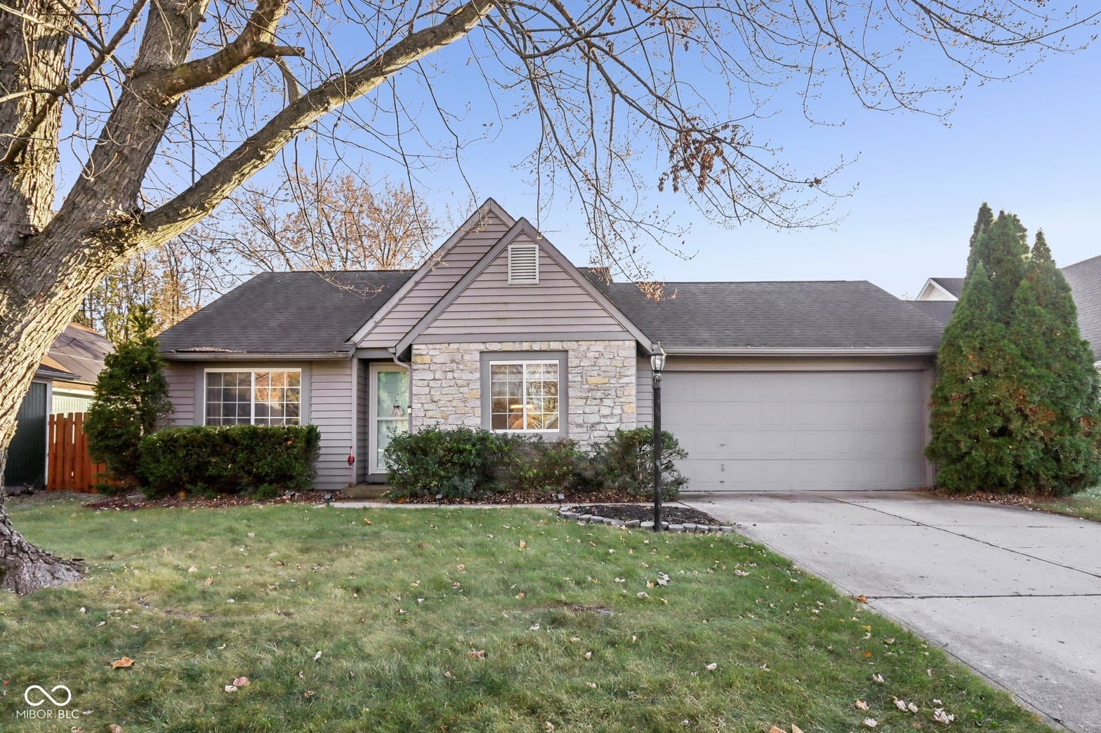 Photo of 863 Westridge North Drive, Noblesville, IN
