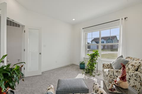 Home office at 4724 White Willow Way, New Palestine, IN