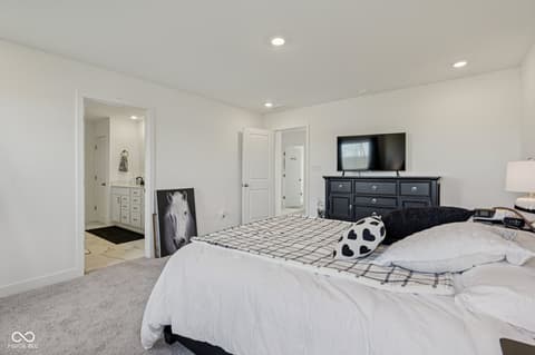 Primary bedroom at 4724 White Willow Way, New Palestine, IN