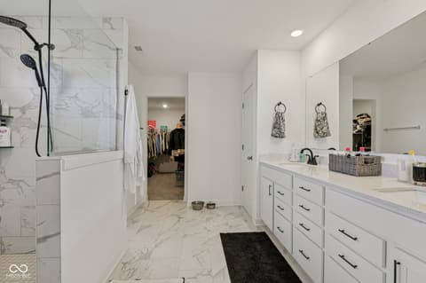Primary bathroom at 4724 White Willow Way, New Palestine, IN