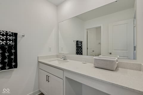 Bathroom at 4724 White Willow Way, New Palestine, IN