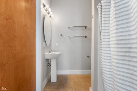 Photo of 721 E North Street, Indianapolis, IN