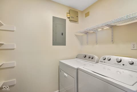 Photo of 3835 Gray Pond Court, Indianapolis, IN