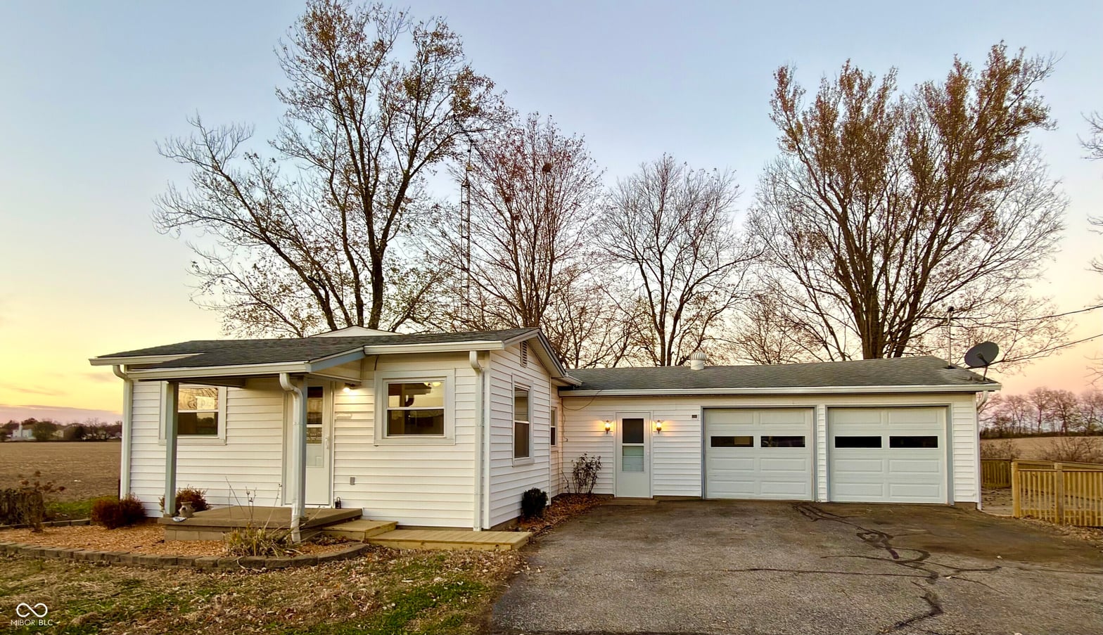 Photo of 1870 W 200 S, Columbus, IN