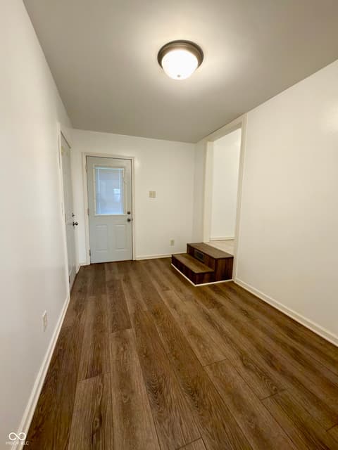 Photo of 1870 W 200 S, Columbus, IN