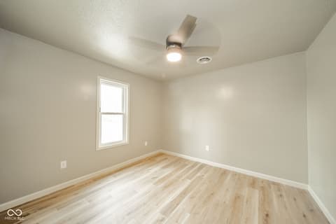 Bedroom at 1601 E Avenue, New Castle, IN