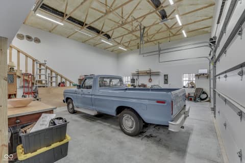 Photo of 8851 S Peoga Road, Trafalgar, IN