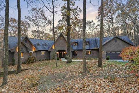 Photo of 8851 S Peoga Road, Trafalgar, IN