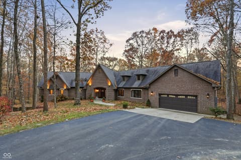 Photo of 8851 S Peoga Road, Trafalgar, IN