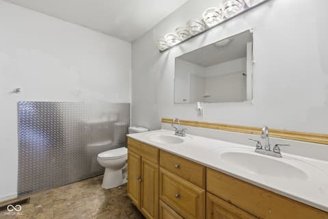 Bathroom at 6192 S County Road 550 E, Greencastle, IN
