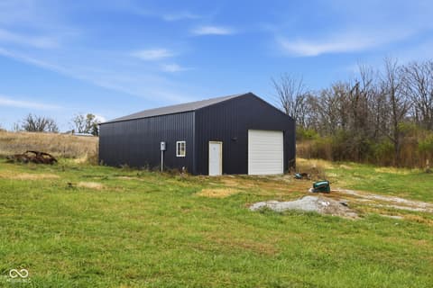 Out Buildings — 6192 S County Road 550 E, Greencastle, IN