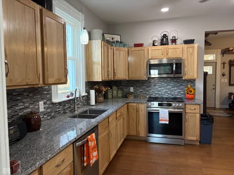 Photo of 7746 W County Road 50 N, Connersville, IN