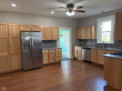 Photo of 7746 W County Road 50 N, Connersville, IN