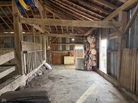 Photo of 7746 W County Road 50 N, Connersville, IN