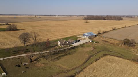 Photo of 7746 W County Road 50 N, Connersville, IN