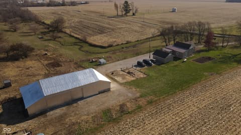 Photo of 7746 W County Road 50 N, Connersville, IN