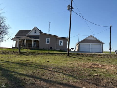 Photo of 7746 W County Road 50 N, Connersville, IN