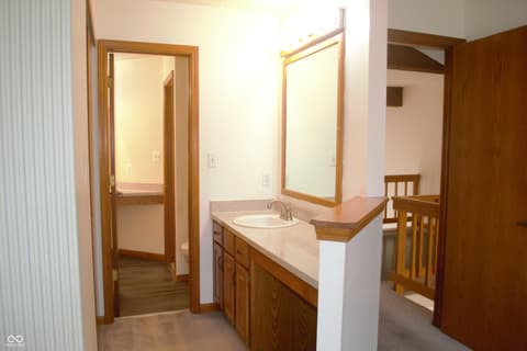 Primary bathroom at 4657 Chatterton Circle, Indianapolis, IN